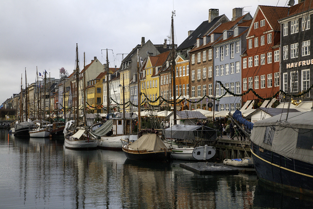 Nyhavn blå time