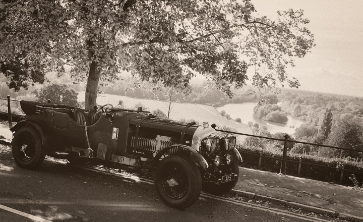 1920s Bentley on Richmond Hill
